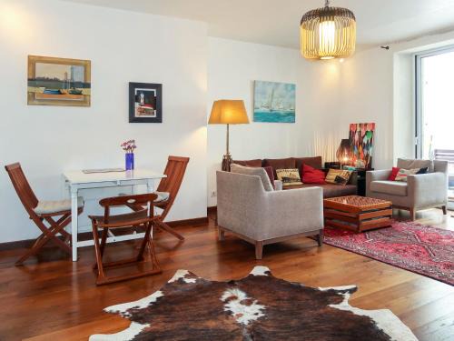 Concarneau Apartment | Apartment Le Corsaire by Interhome