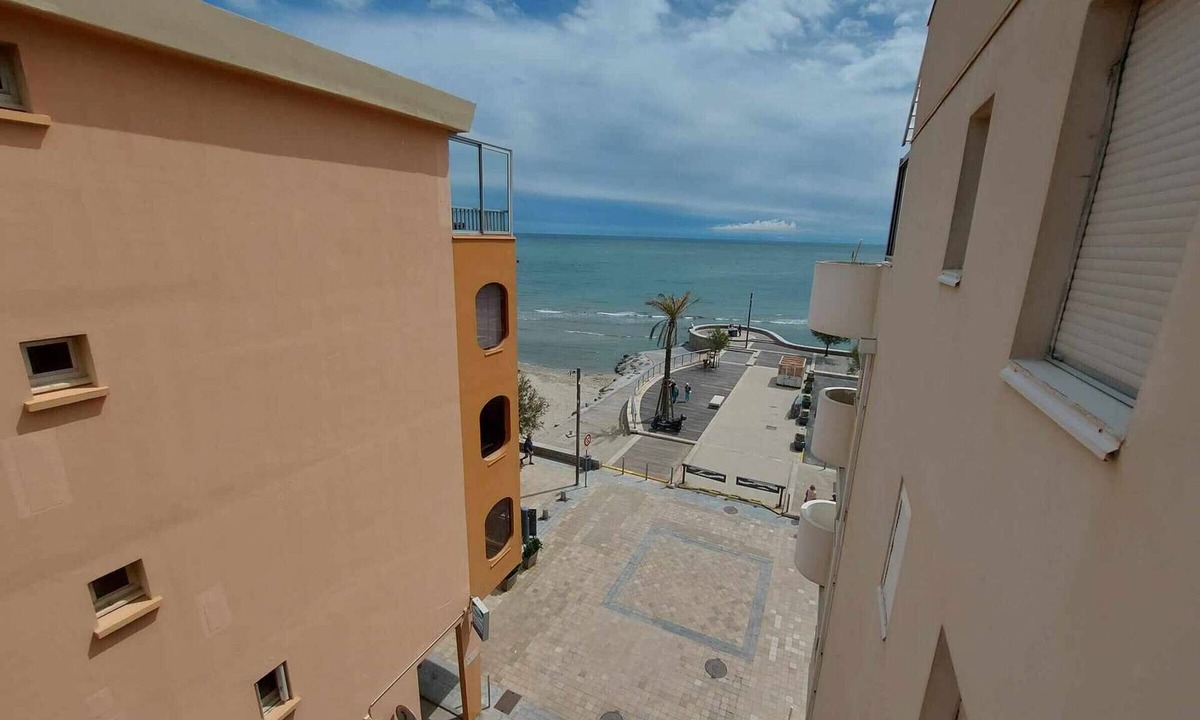 Le Grau-dʼAgde Apartment | Apartment Le Grau d'Agde, 1 bedroom, 6 persons