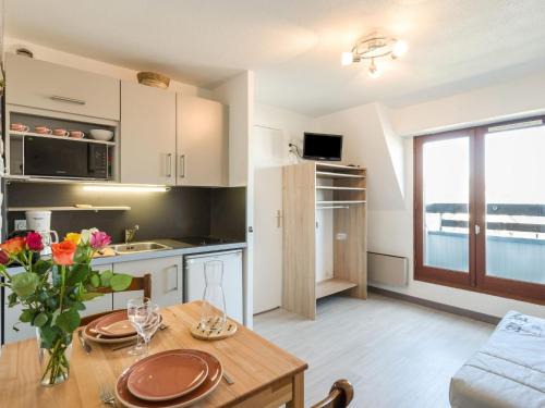 Villers-sur-Mer Apartment | Apartment Le Grand Cap-14 by Interhome