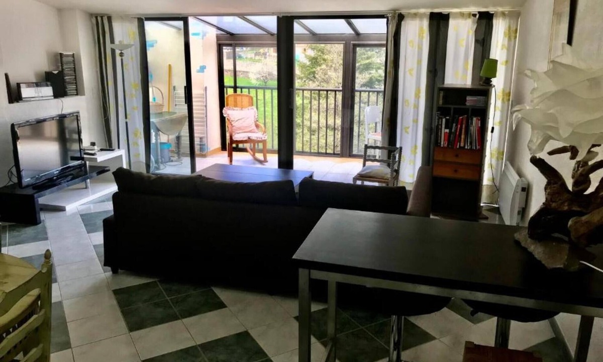 Villefort Apartment | Apartment 'Le Grenier D'annick' with Mountain View, Private Terrace and Wi-Fi