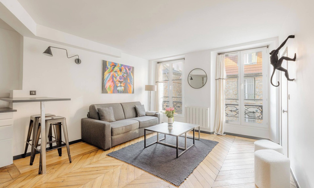 Saint-Louis Apartment | Apartment Le Hazard - Les Demoiselles in Versailles