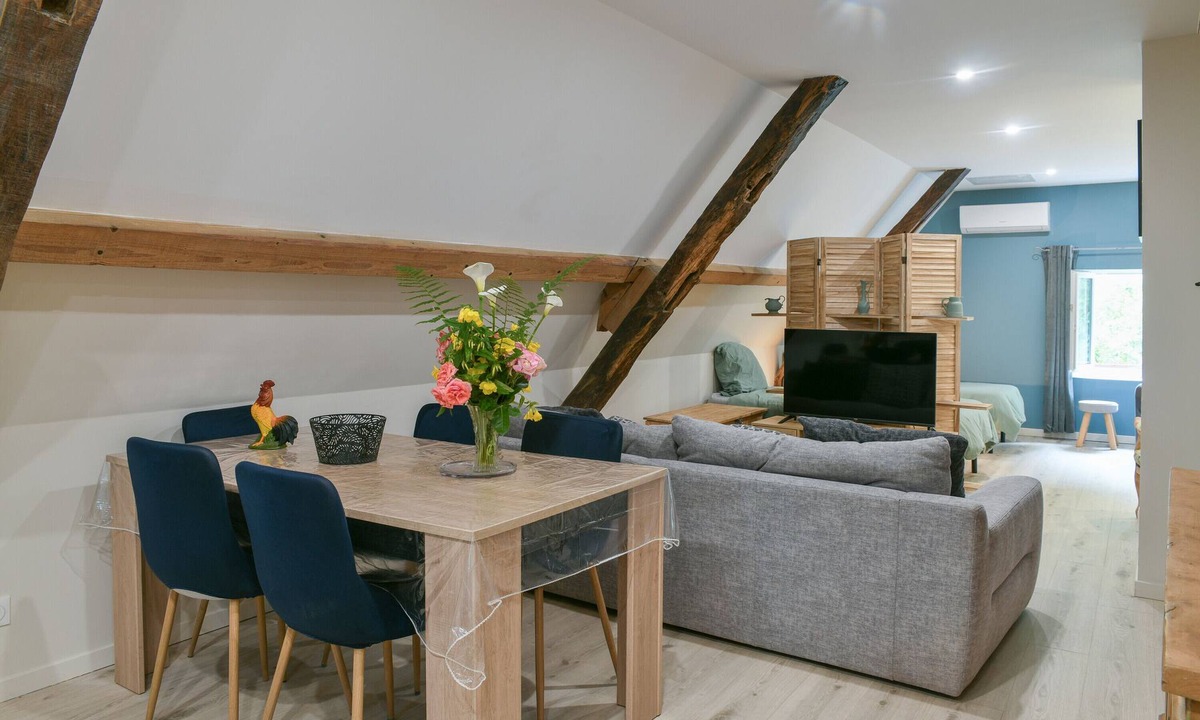 Saint-Beron Apartment | Apartment 'Le Petit Refuge' with Mountain View, Wi-Fi, and Air Conditioning
