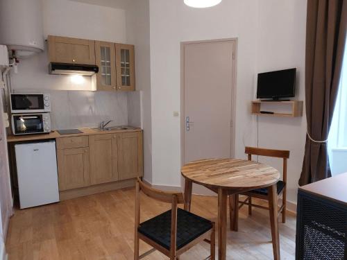 La Richardais Apartment | Apartment Le Petit Robinson-7 by Interhome