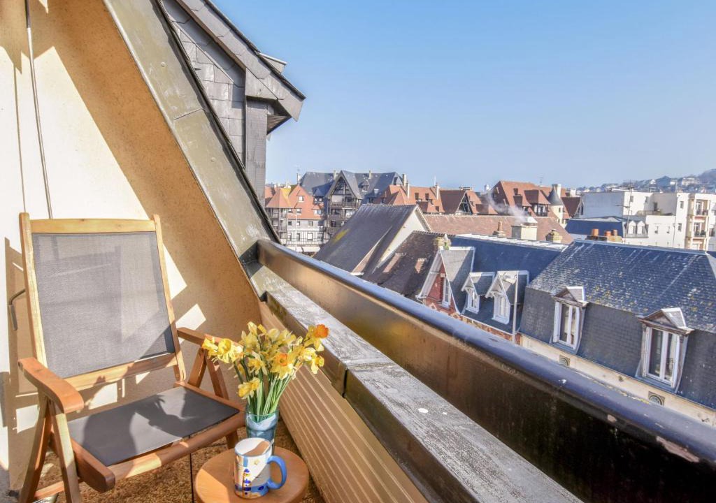 Deauville City Centre Apartment | Apartment Le Plazza by Interhome