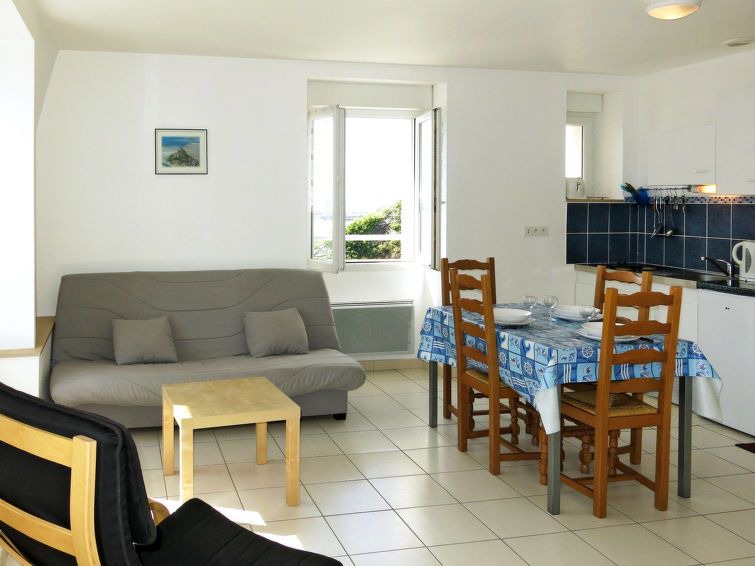 Planguenoual Apartment | Apartment Les Goelands (PGX302) in Pléneuf-Val-André - 4 persons, 1 bedrooms