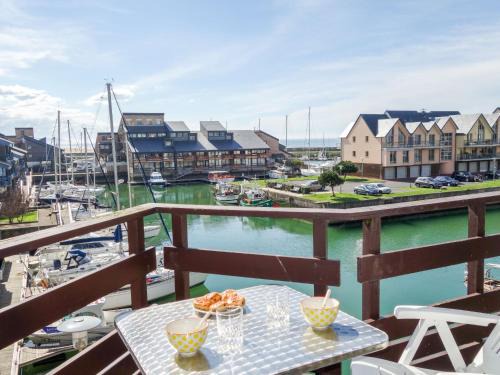 Deauville Apartment | Apartment Les Marinas-3 by Interhome