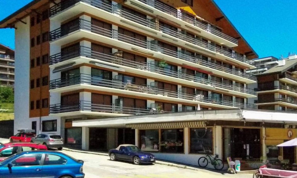 Saint-Pierre-de-Clages Apartment | Apartment Les Platanes F4 in Nendaz - 6 persons, 3 bedrooms