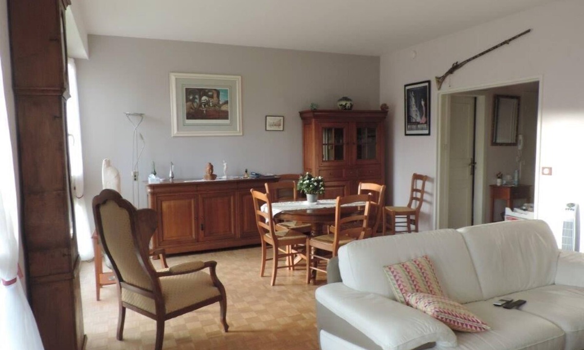 Maisons-Laffitte Apartment | Apartment located in the Maisons Laffitte park in an exceptional site