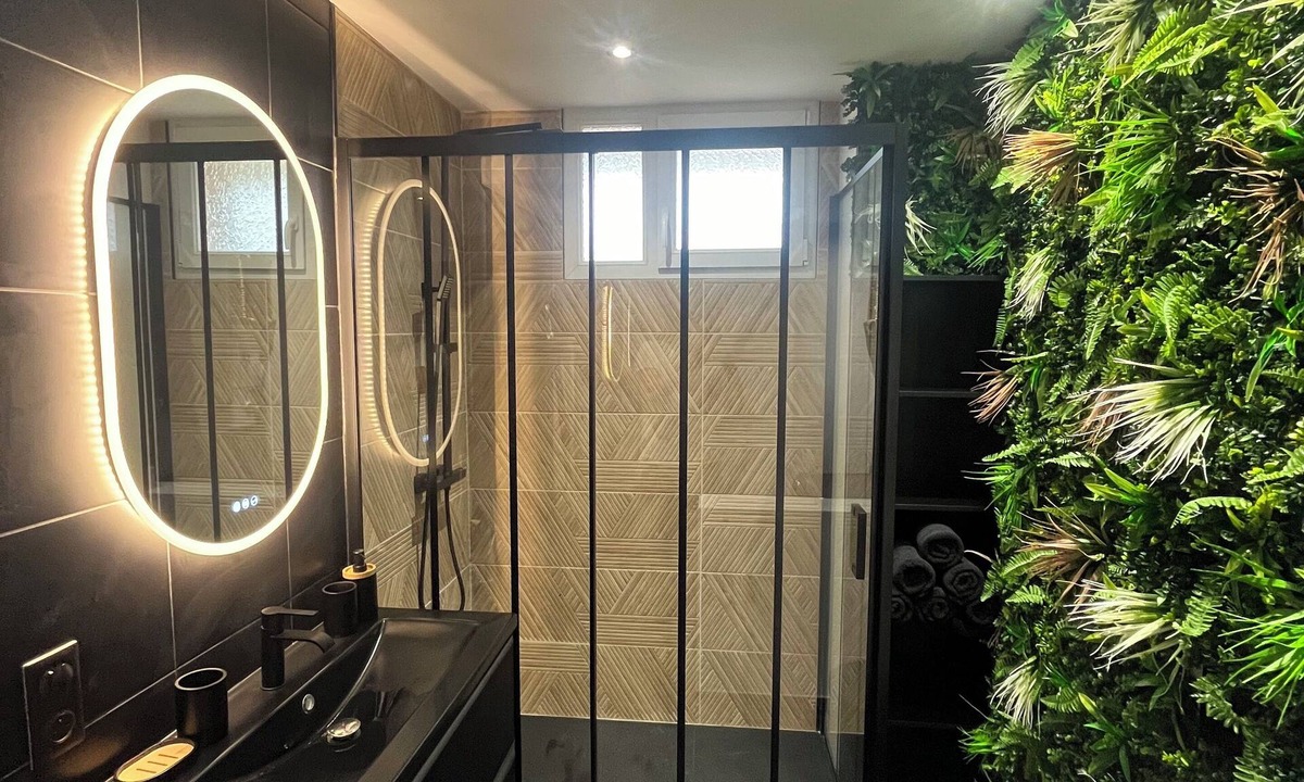 Limoges Apartment | Apartment Lounge/Near CHU