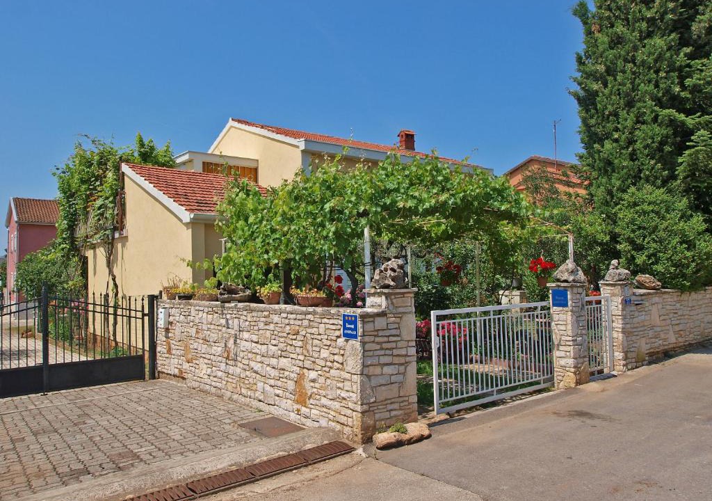 Fazana Apartment | Apartment Luka 953