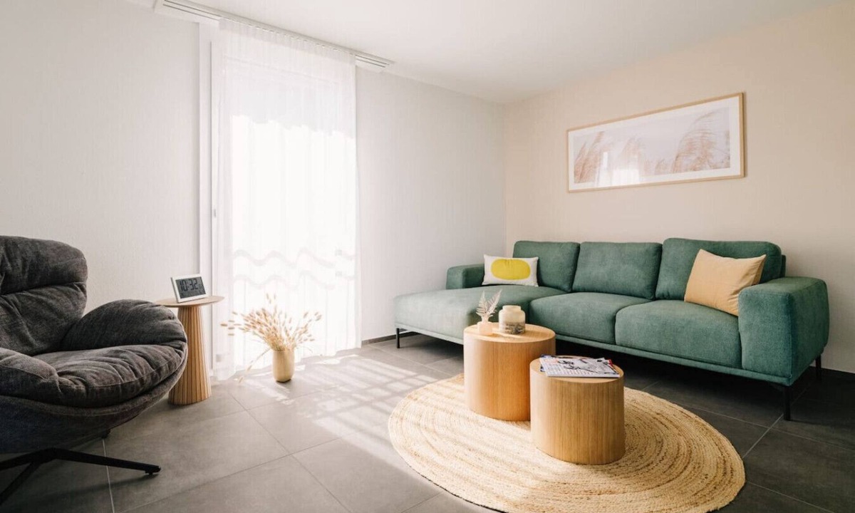 Einigen Apartment | Apartment Mönch near lake and mountains