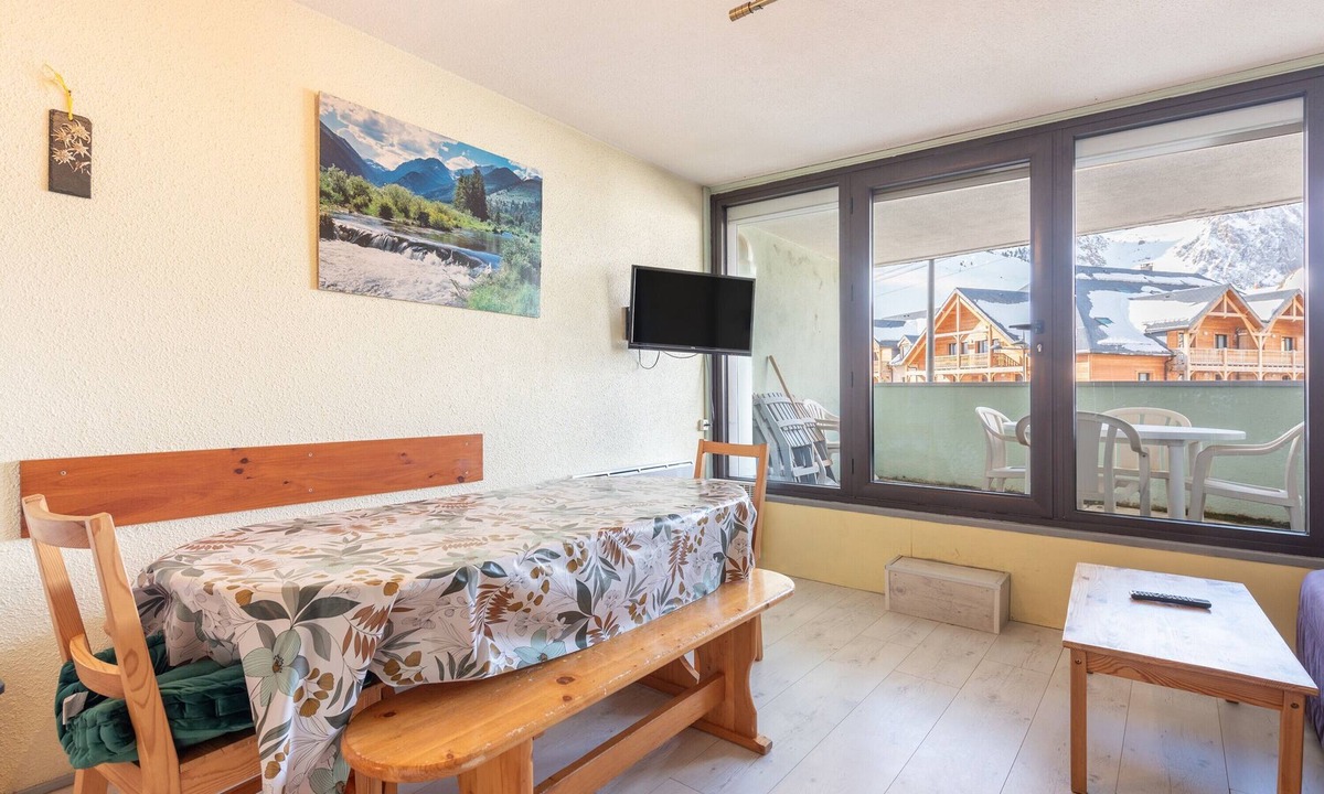 La Mongie Apartment | Apartment 'Mongie Hebdo' with Mountain View and Balcony