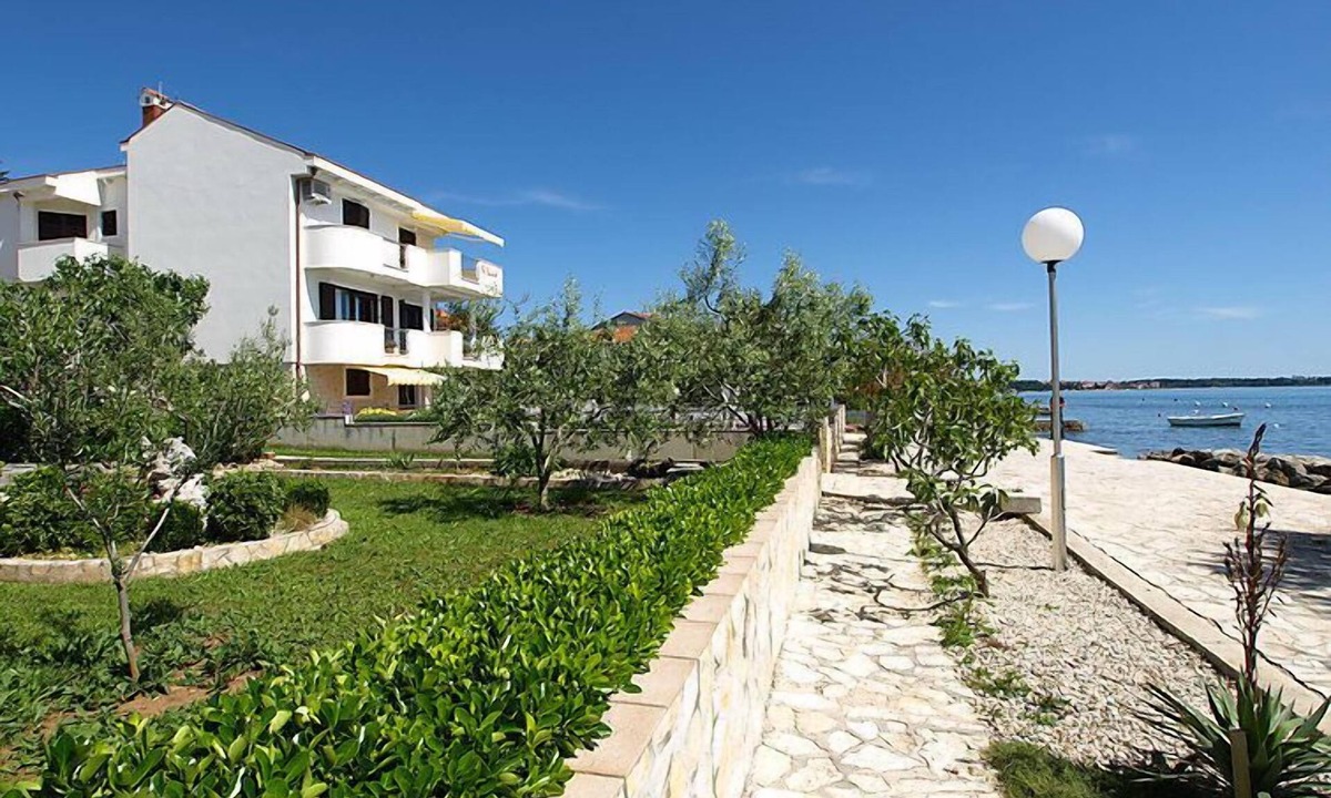Diklo Apartment | Apartment Maras by Interhome