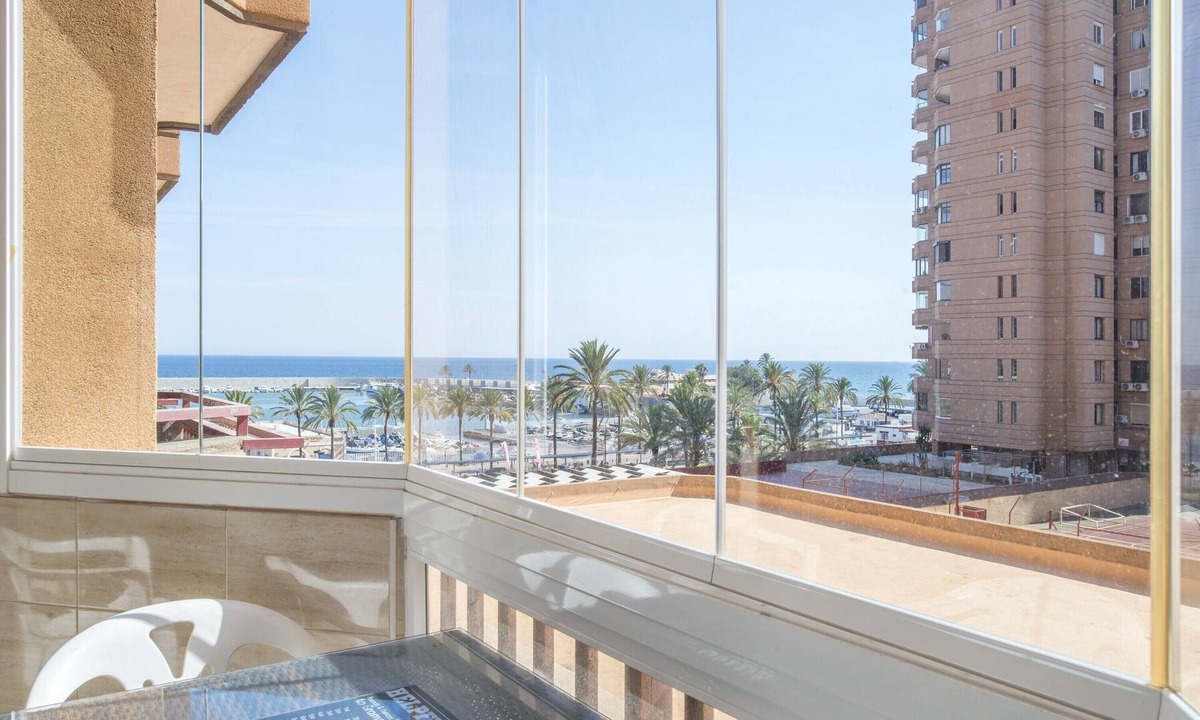 Fuengirola City Centre Apartment | Apartment "Marina Sunny View" with Wi-Fi, Garden & Terrace