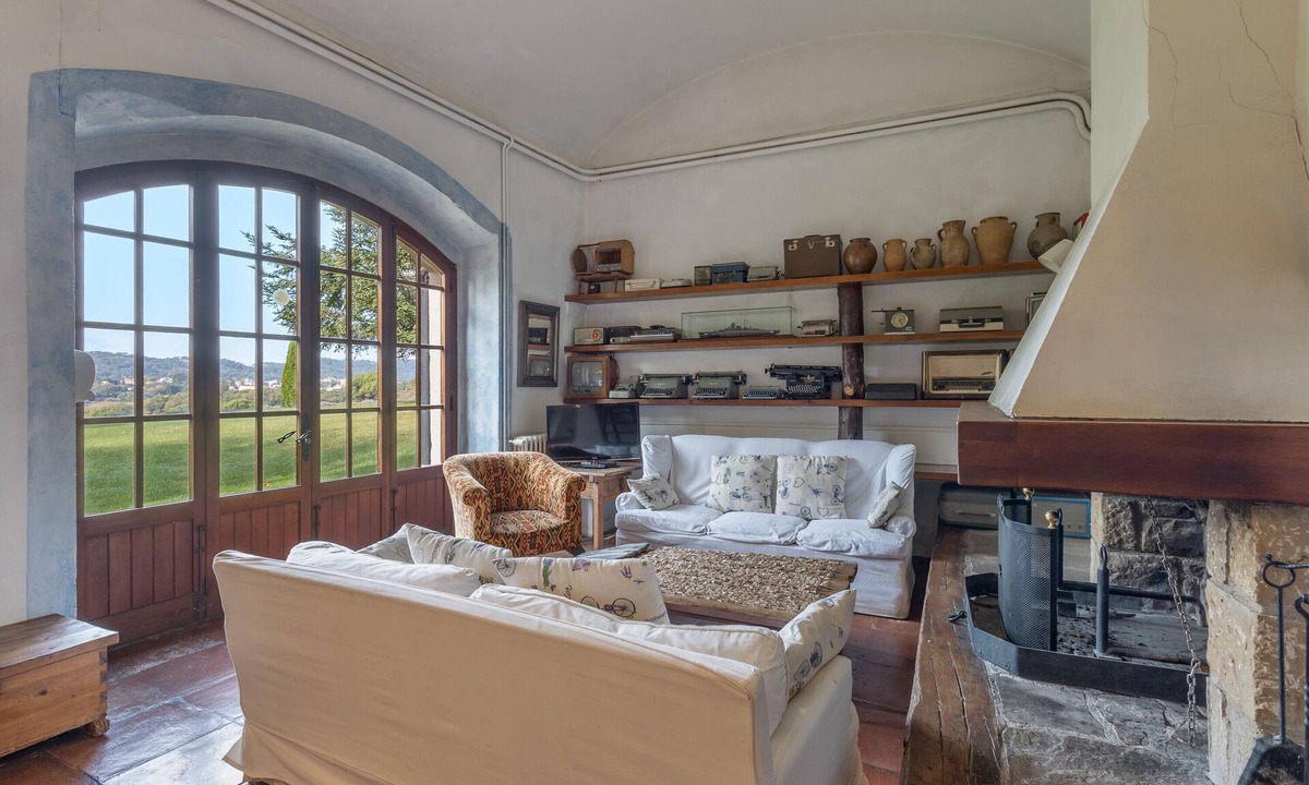 Castelltercol Apartment | Apartment 'Masia 1' with Mountain View, Shared Pool and Wi-Fi