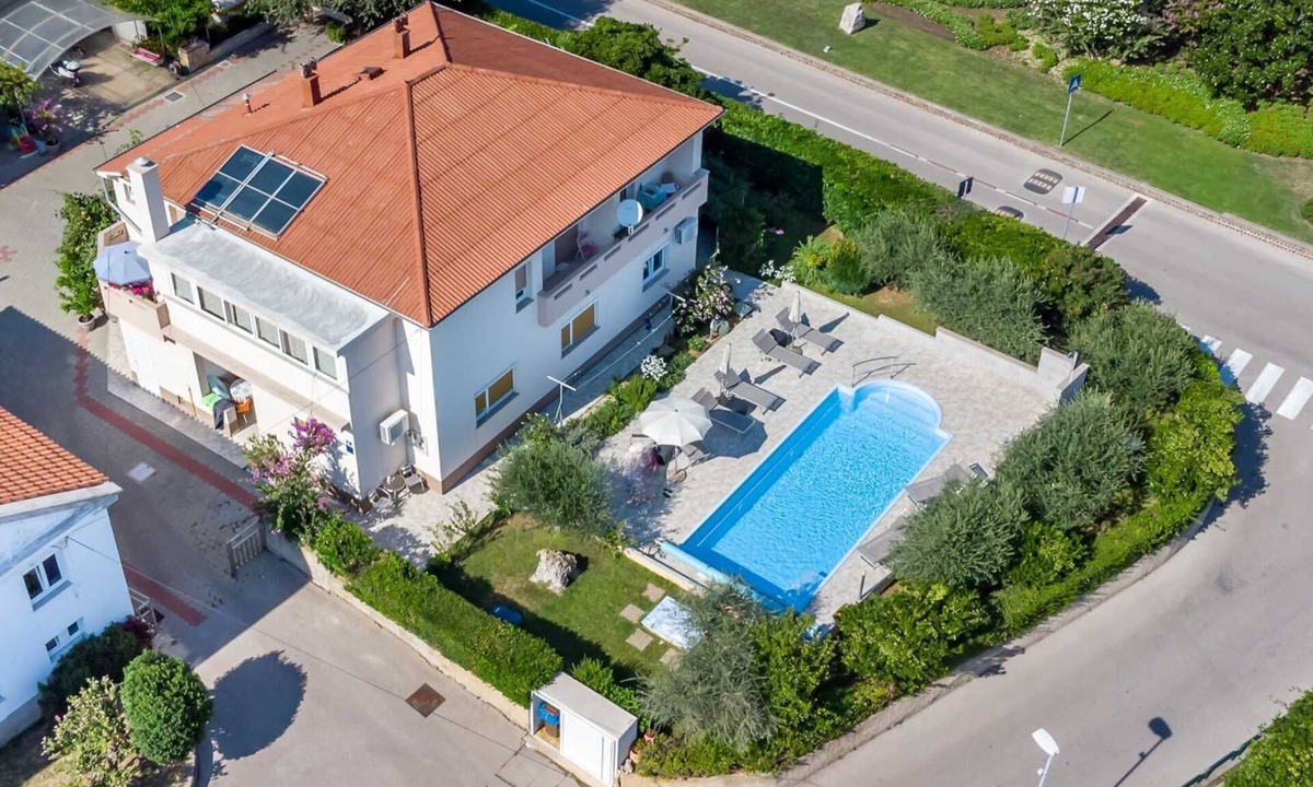 Jurandvor Apartment | Apartment Meri 4 - 1.floor with pool and balcony