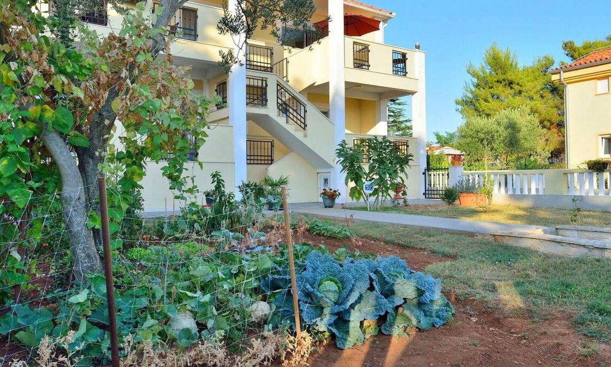 Bibinje Apartment | Apartment Mijo, (15366), Bibinje, hr