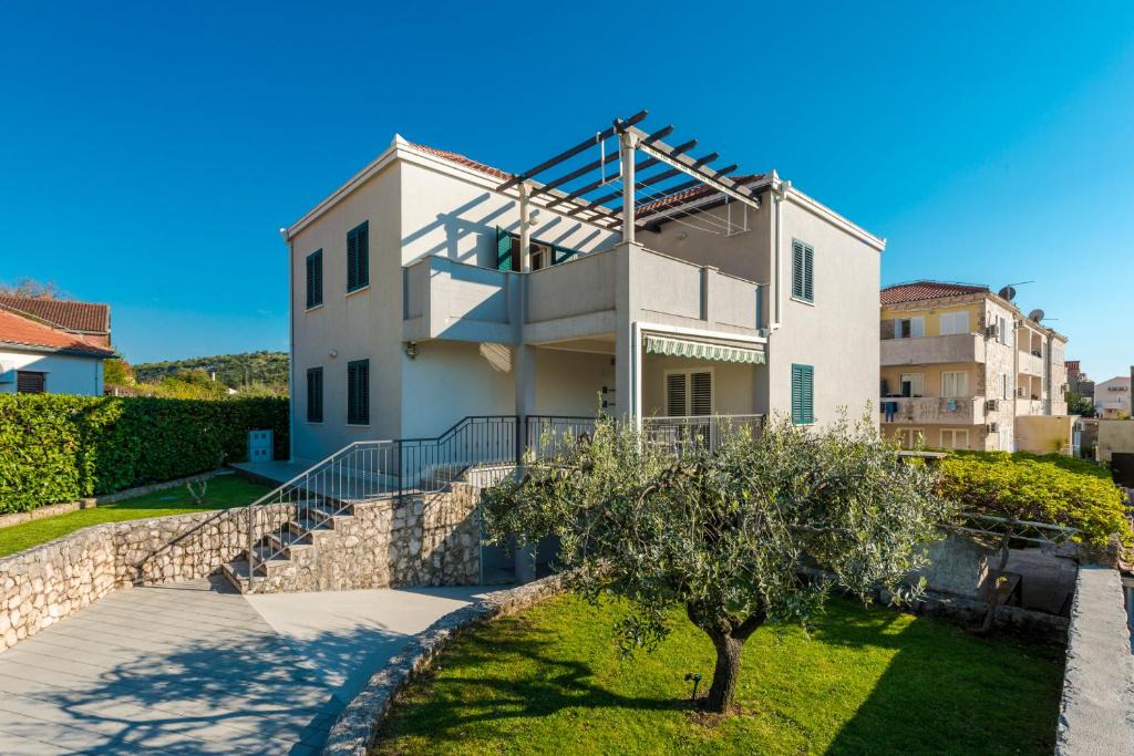 Zvekovica Apartment | Apartment Miljas