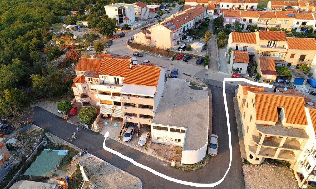 Omisalj Apartment | Apartment Misel With Bedrooms With Terrace and sea View
