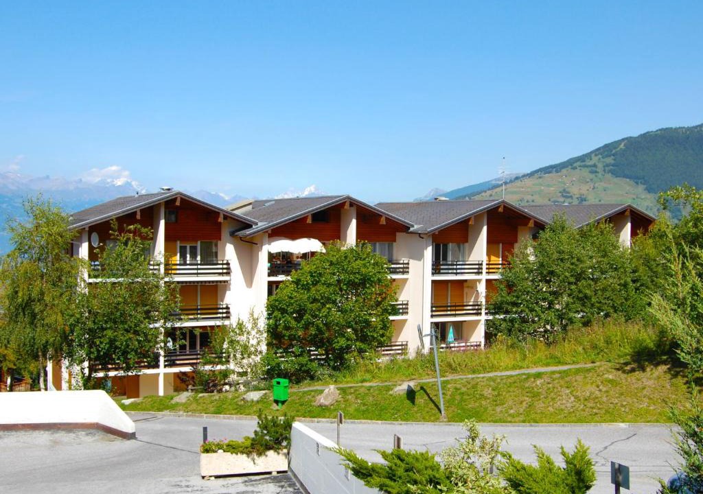 Nendaz Apartment | Apartment Montfort 10A by Interhome