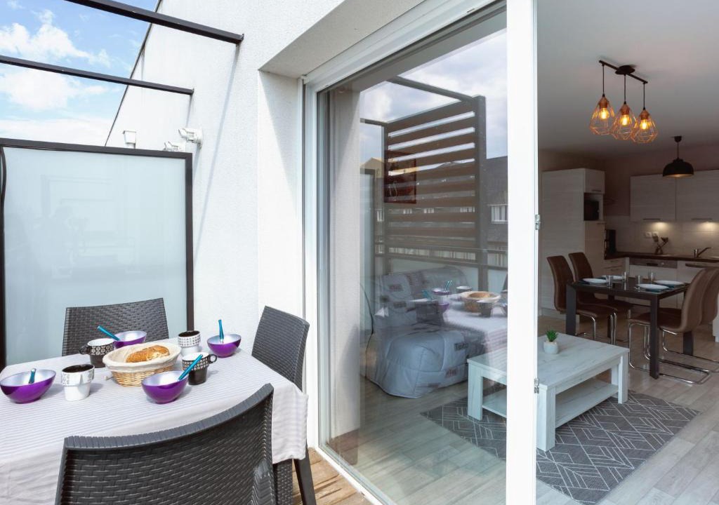 La Madeleine-Bellevue Apartment | Apartment Montjoie- Bat A by Interhome