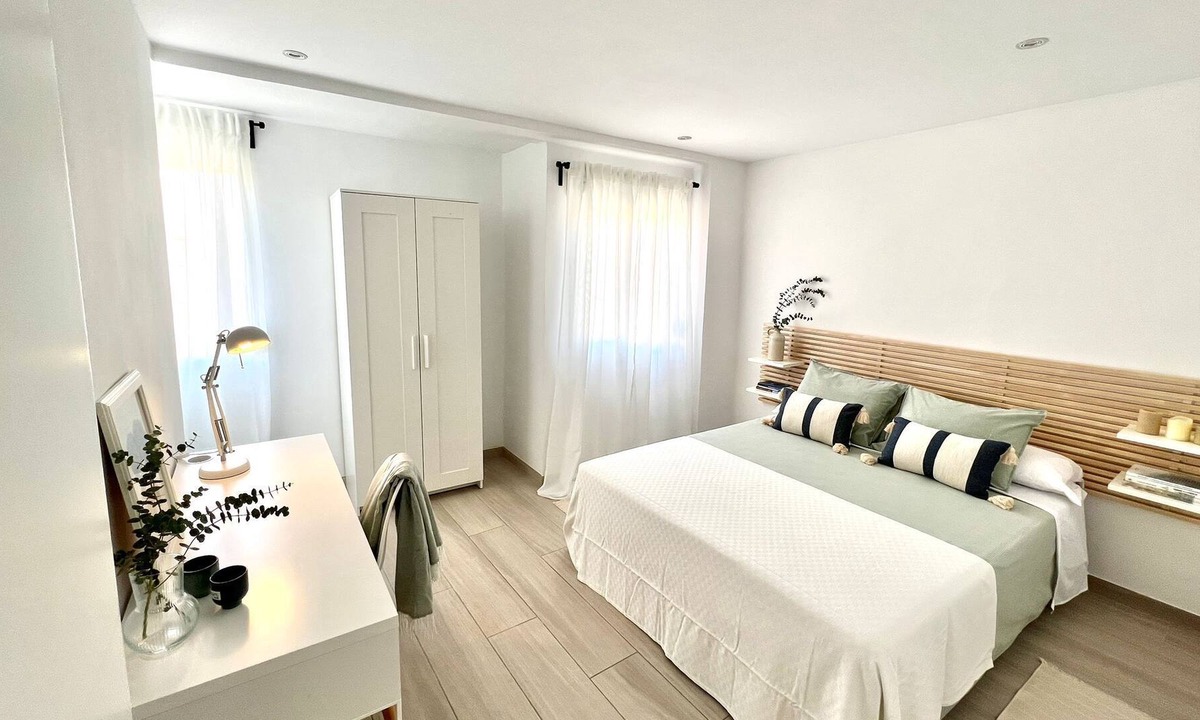 La Carrasca Apartment | Apartment near the beach in the cabin