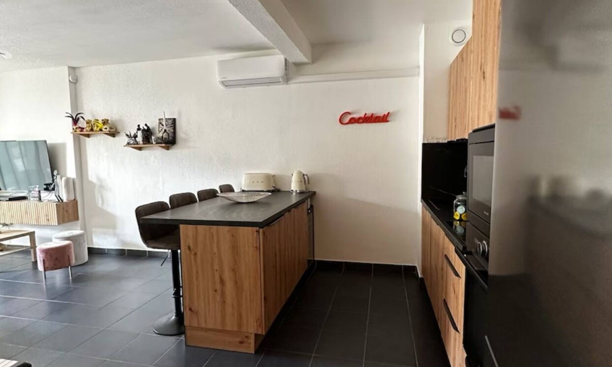 Peyrestortes Apartment | Apartment near the city center and close to the sea