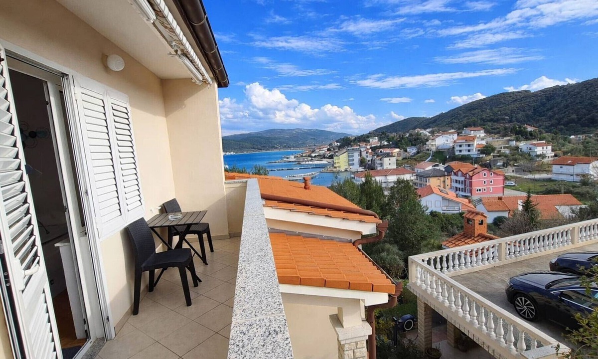 Rab Town Apartment | Apartment Nikolina 4 with Sea View