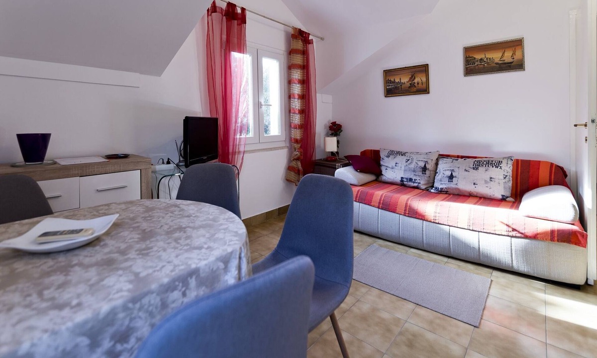 Ploce Apartment | Apartment Niki - One-Bedroom Apartment with Balcony (A2+1)