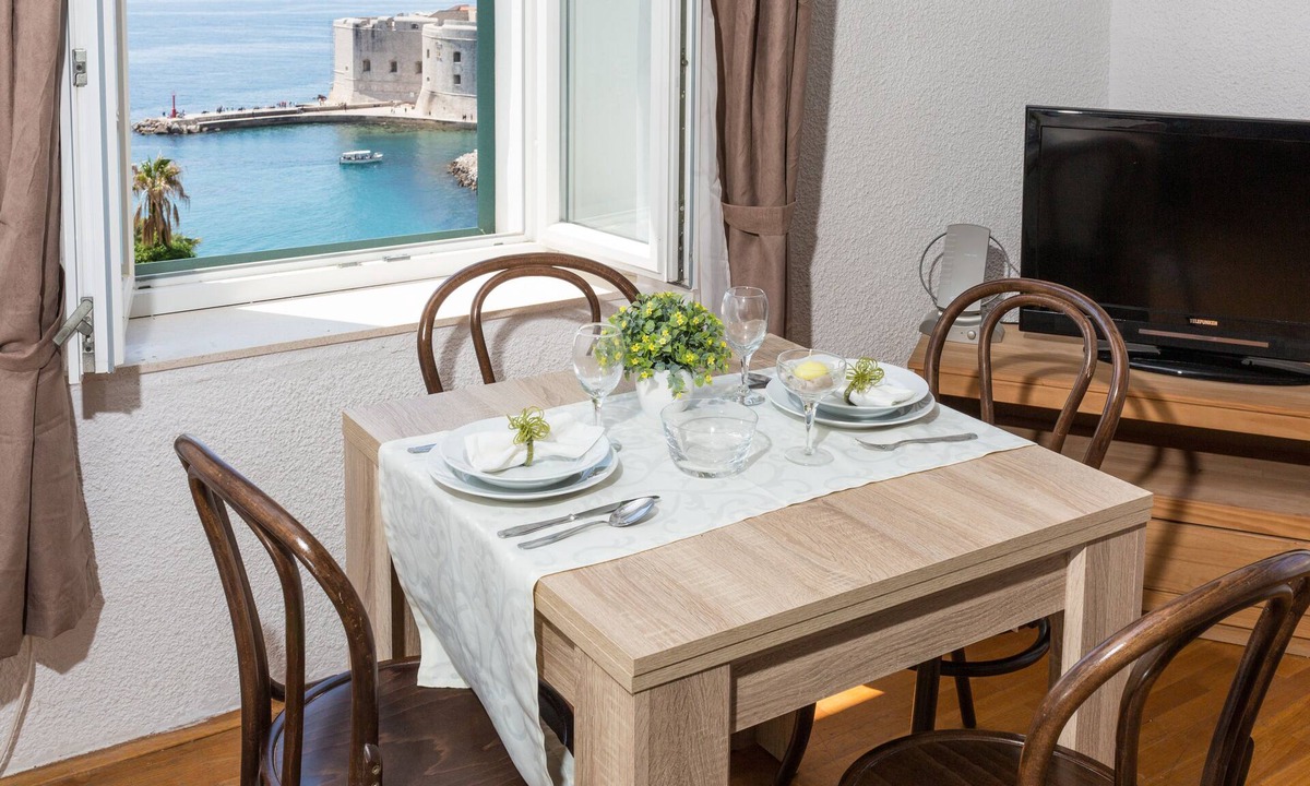 Ploce Apartment | Apartment NIKO (5 min to center)