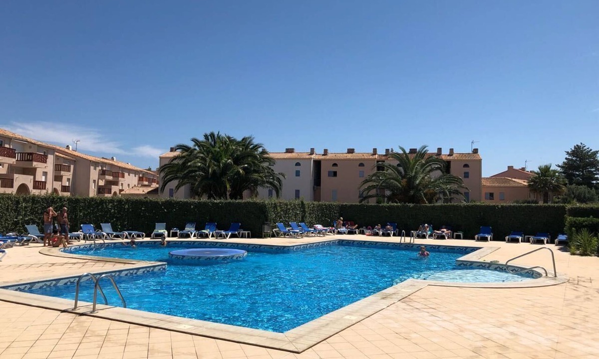 Saint-Cyprien Plage Apartment | APARTMENT OF STANDING