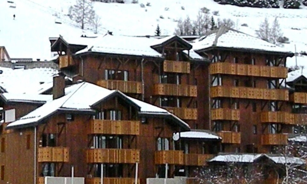 Venosc Apartment | APARTMENT OF 31 M2 (6 beds) - In the Center of the Village - LES 2 ALPES