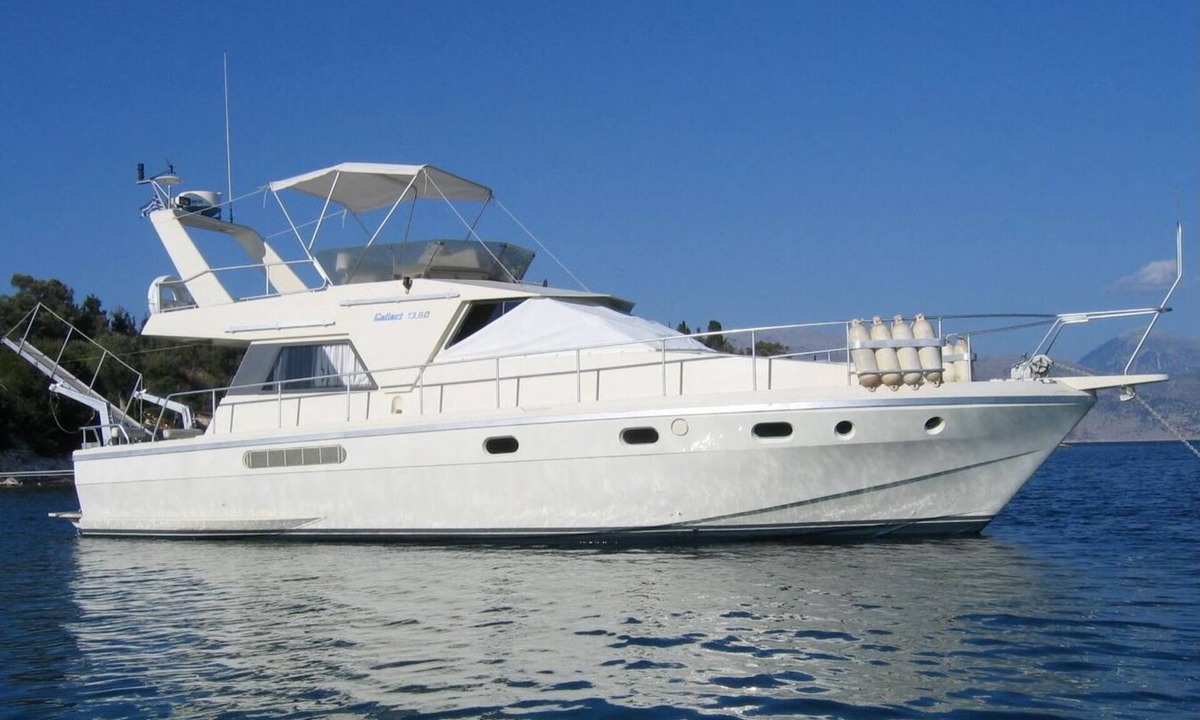 Sant Adria de Besos Boat Rental | Apartment on the water in Barcelona
