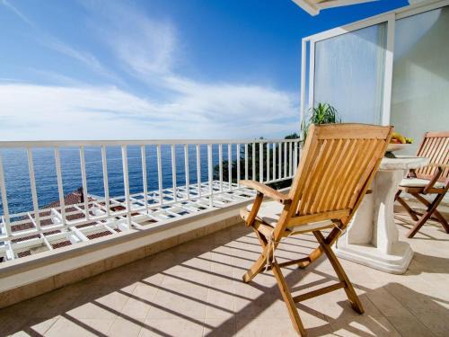 Gorica Apartment | Apartment Paco - Three-Bedroom Apartment with Balcony and Sea View