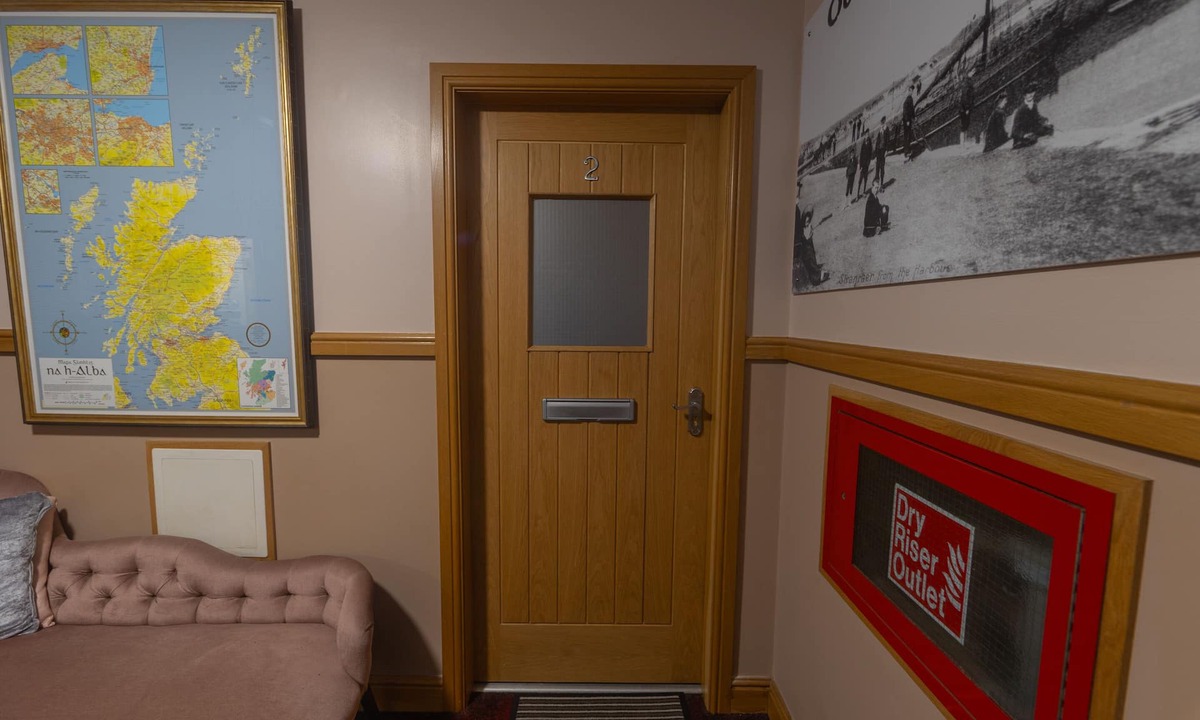 Stranraer Apartment | Apartment-Panoramic-Private Bathroom-Twin