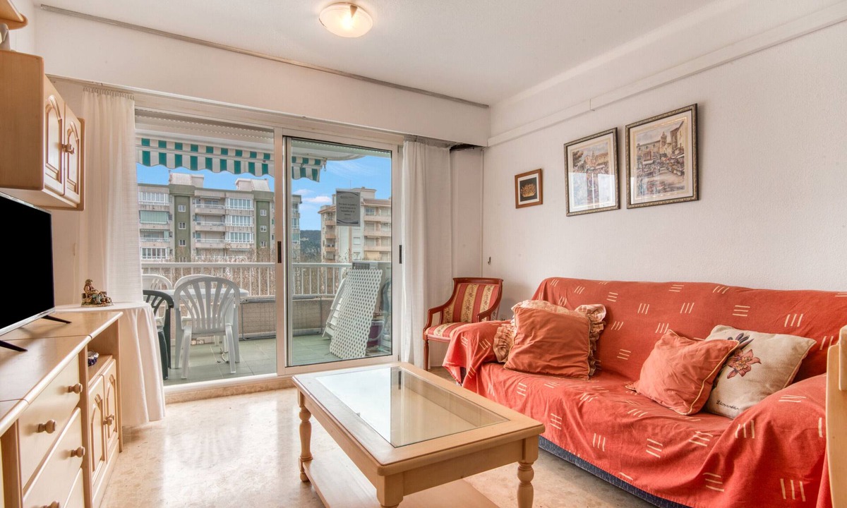 Grau i Platja Apartment | Apartment 'Pedro' with Shared Pool, Wi-Fi and Air Conditioning