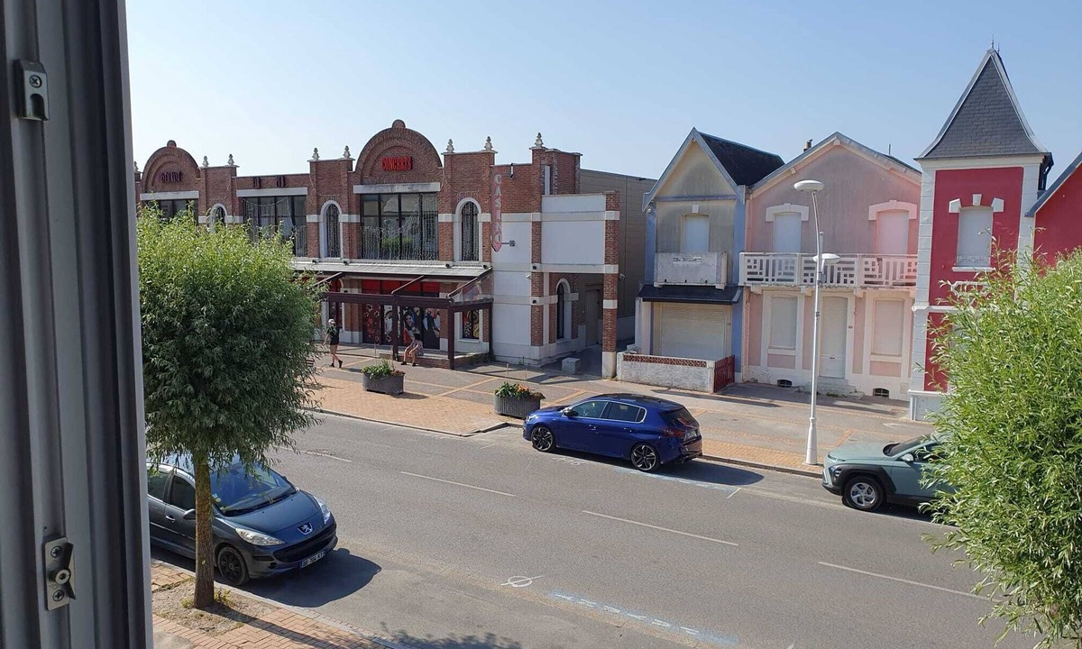 Fort-Mahon-Plage Apartment | Apartment Poisson Fort-Mahon Plage 5 minutes from the beach