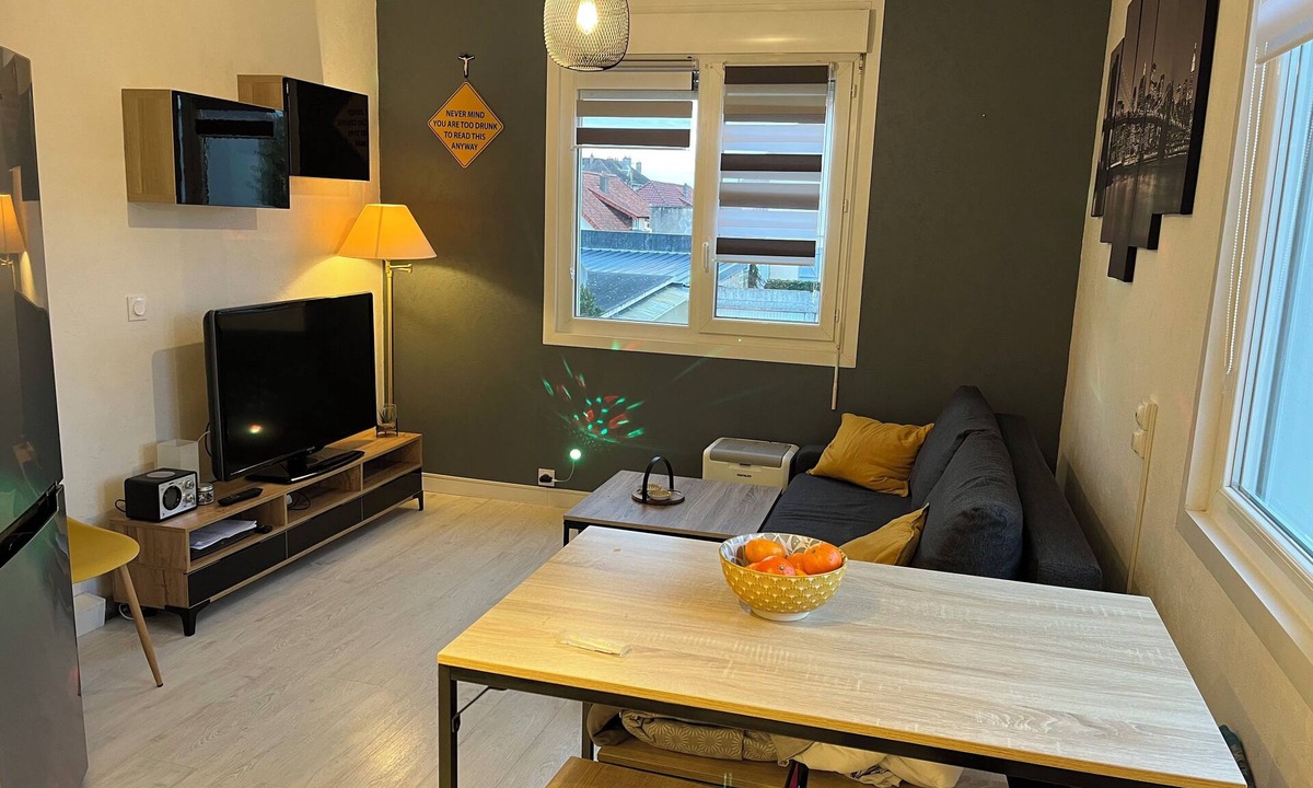 Ouistreham Apartment | Apartment Port-de-mer