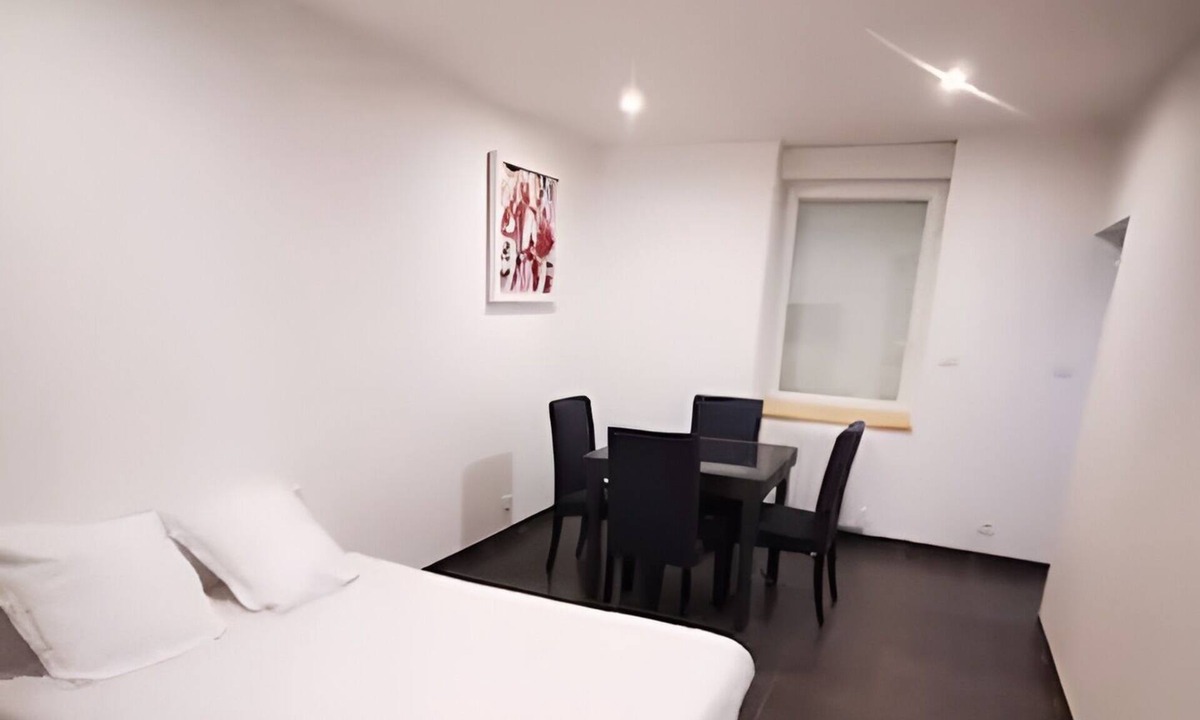 Vienne Apartment | Apartment-Private Bathroom