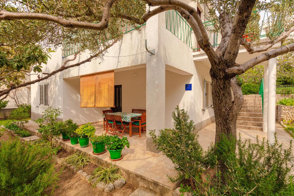 Promajna Apartment | Apartment Promajna