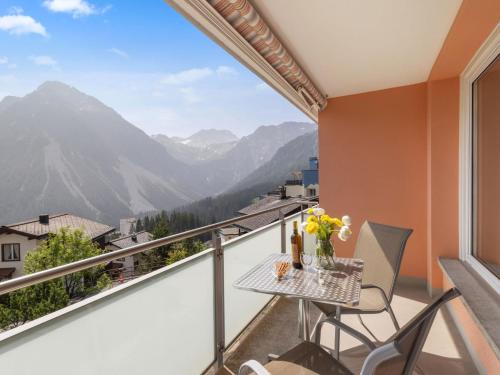 Arosa Apartment | Apartment Promenade Apt 110 by Interhome