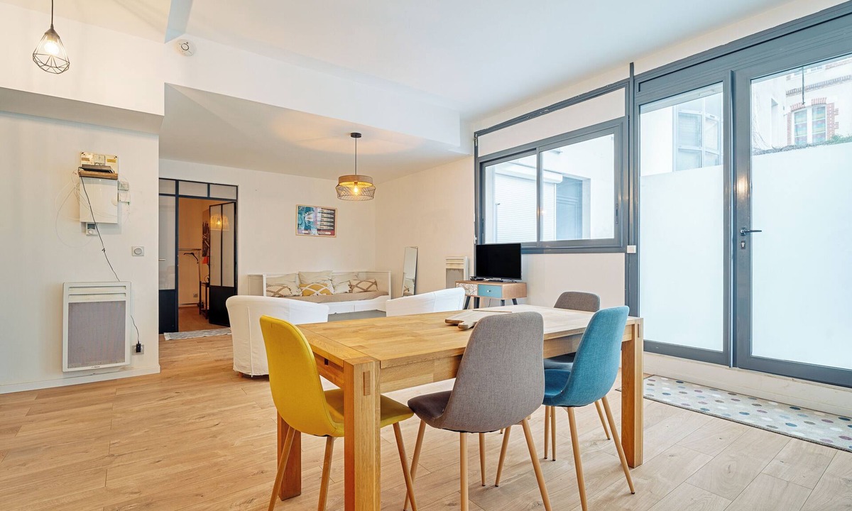 Dinan - Saint-Malo Apartment | Apartment 'Rennes Hyper Centre - Cosy' with Wi-Fi