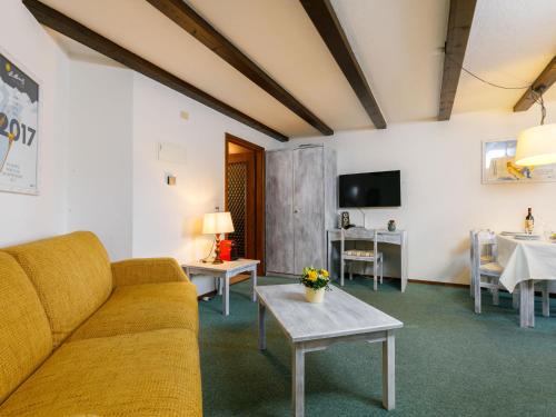 Surlej Apartment | Apartment Residenza Chesa Margun 13-6 by Interhome