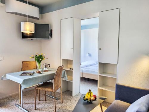 Ascona Apartment | Apartment Residenza Corallo Apt-201 B by Interhome