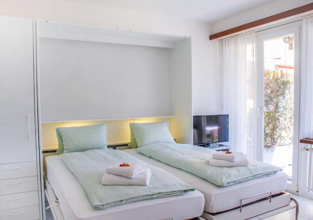 Locarno Apartment | Apartment Residenza Lido Appartment 008 by Interhome