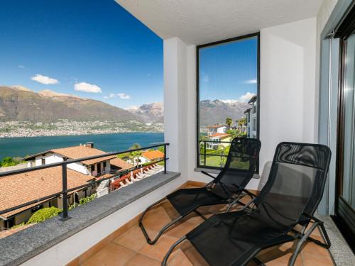 Piazzogna Apartment | Apartment Residenza Miralago Apt- B16 by Interhome