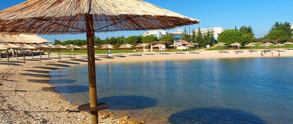 Antenal Apartment | Apartment Rosello with private parking place 50m from the beach