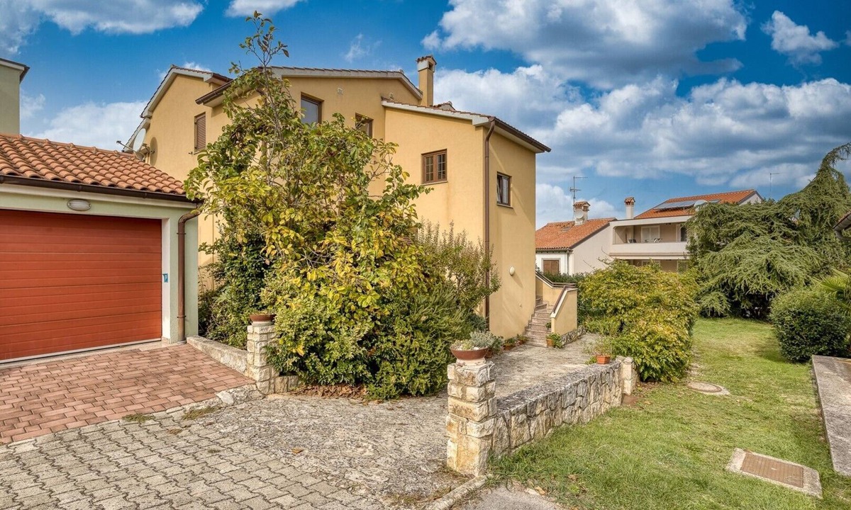 Brulo Apartment | Apartment Ruzica No.3 A4 with Balcony