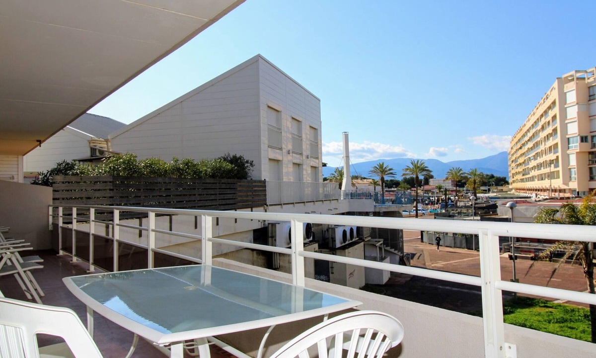 Saint-Cyprien Plage Apartment | Apartment Saint-Cyprien, 2 bedrooms, 6 persons