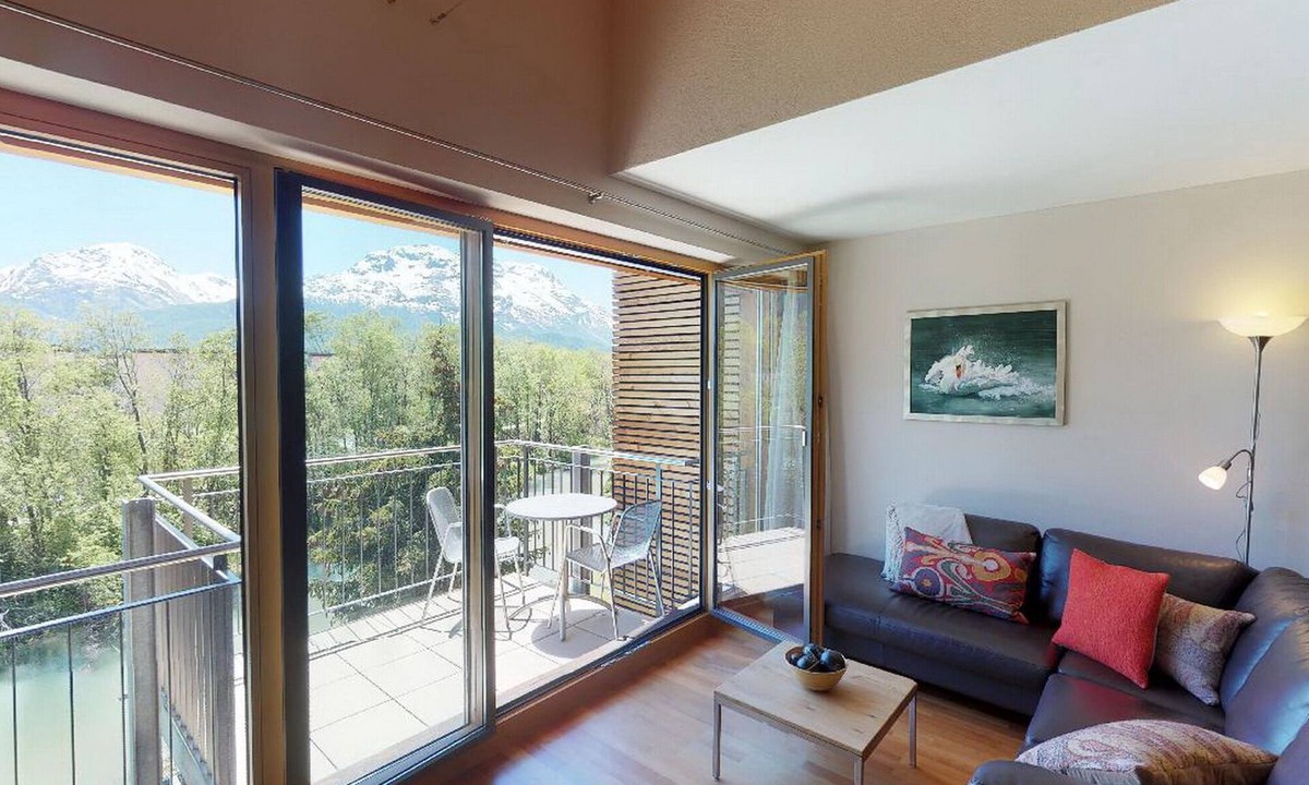 Samedan Apartment | Apartment See Rosa 3.5 - Spacious Family Apartment